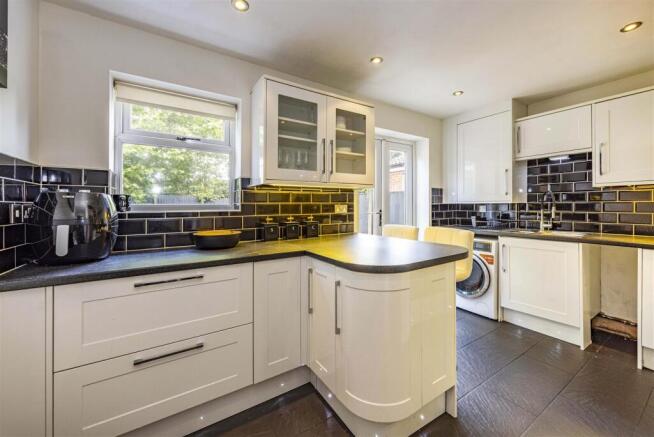 7PentlandDrive-14.jpg