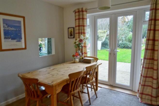 Dining Room/Study: