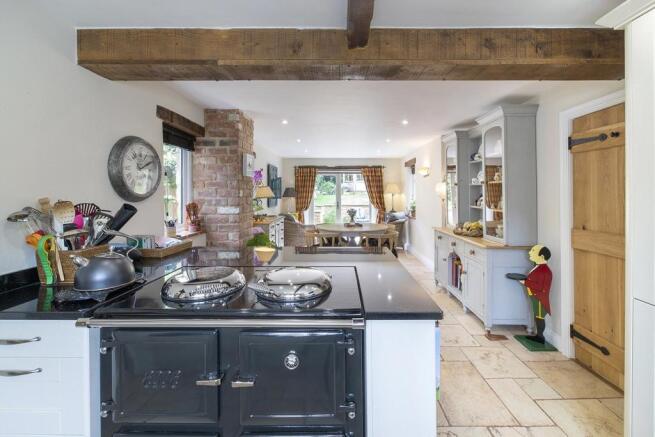 Kitchen/Dining