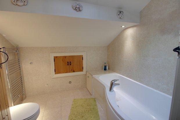 Family Bathroom...