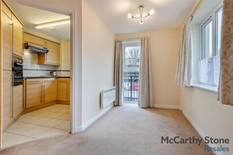 Farringford Court, Avenue Road, Lymington, Hampshire, SO41 9PA