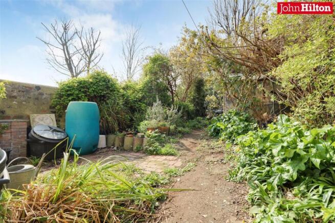 965. Garden.jpg