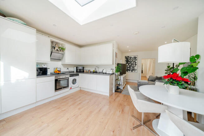 1386949-8-6939527...