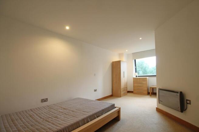 1 bed Flat to rent Image 6