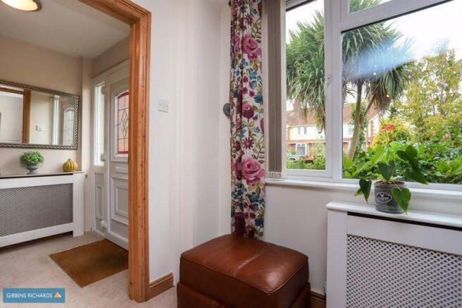 Entrance/Lounge