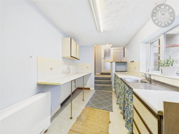 Kitchen/Breakfast Rm