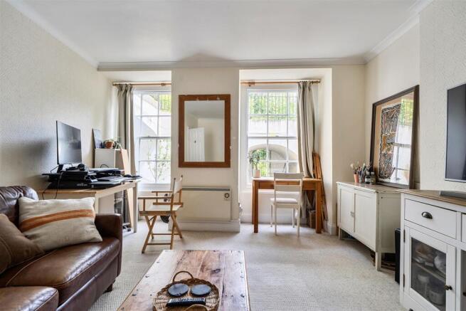Bellevue, Clifton photo 3