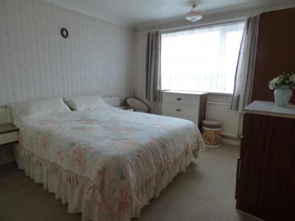 bed 1