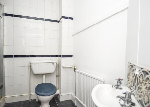 50 St Judes Road - Shower Room.jpg