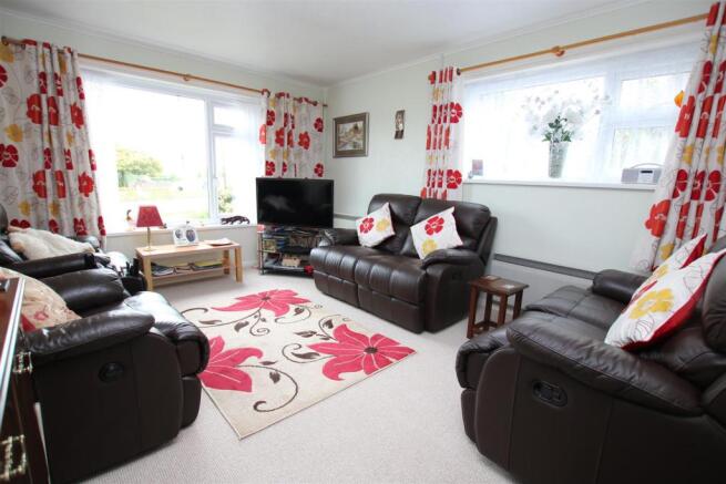 Living Room.JPG