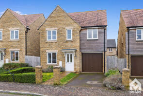 8, Little Grebe Road, Bishops Cleeve, Cheltenham GL52 8HP