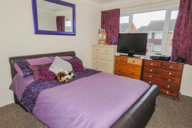 Master Bedroom.JPG