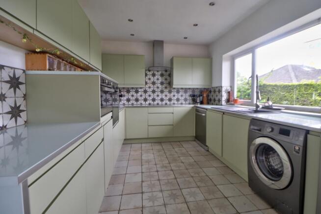 Kitchen Pic1