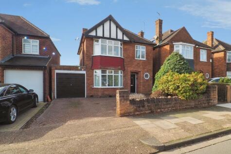 Arundel Drive, Bramcote Hills, Nottingham, NG9