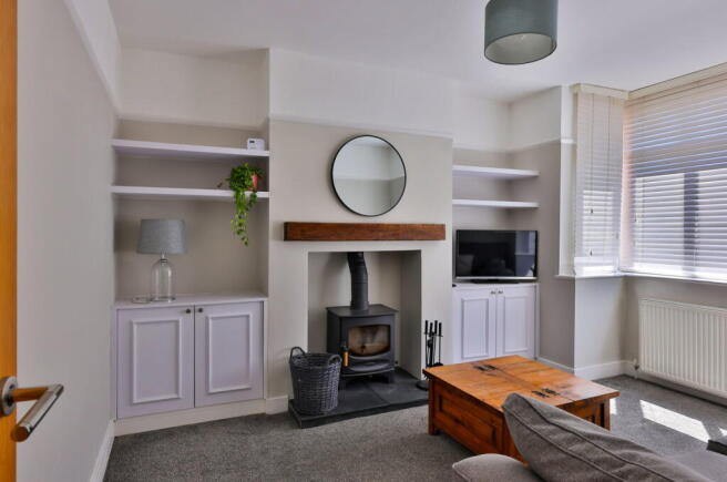3 bed Semi-Detached for sale Image 4