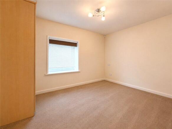 2 bed Link Detached House for sale Image 6