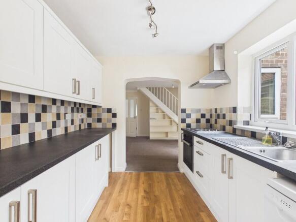 2 bed Terraced for sale Image 7