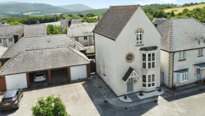14, Pitchford Lane, Neath SA10 6FN