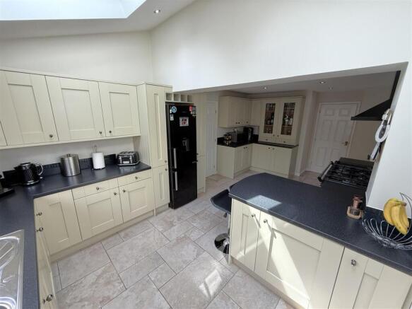 Kitchen B.JPG