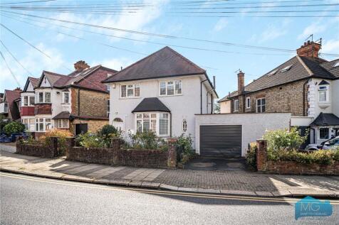 East End Road, London, N2