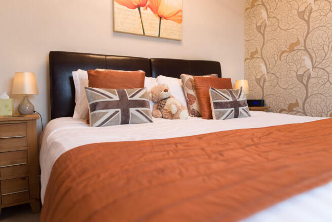 Bedroom 4 (Winder...