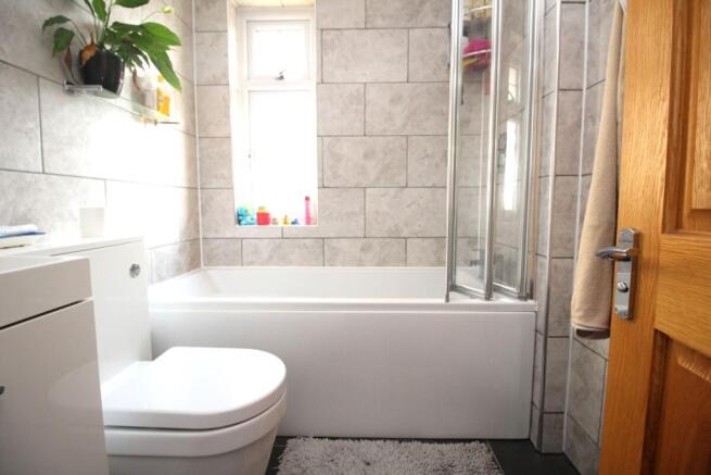 Bathroom / WC