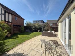 84, Whieldon Grange, Harlow CM17 9WG