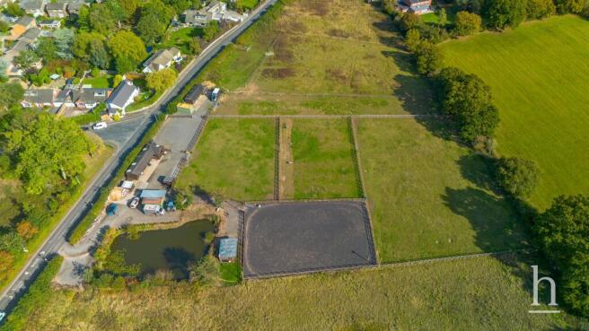 Neston Road, Willaston, CH64 photo 5