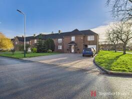 16, Cavendish Avenue, Hornchurch RM12 5NS