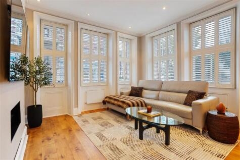 Abingdon Road, W8