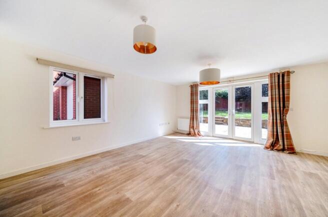 Sitting/Dining Room