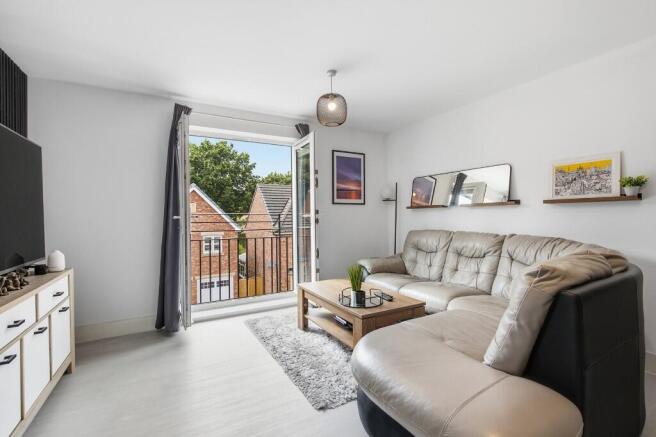 2 bed Apartment for sale Image 8