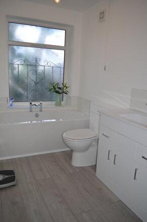 bath & shower room