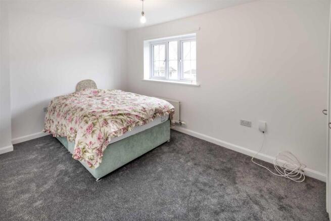 3 bed Detached for sale Image 8