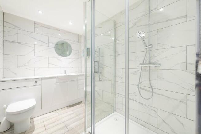 Annexe Shower Room
