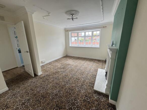 3 bed Semi-Detached for sale Image 5