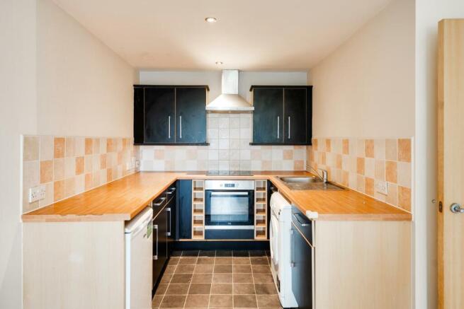 Kitchen ()