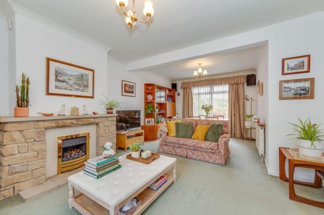 3 bed Semi-Detached for sale Image 11