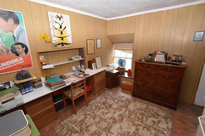 4 bed Cottage for sale Image 10