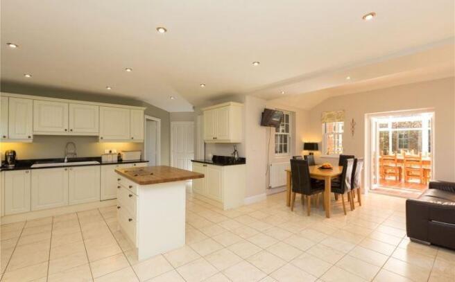 Kitchen/Breakfast