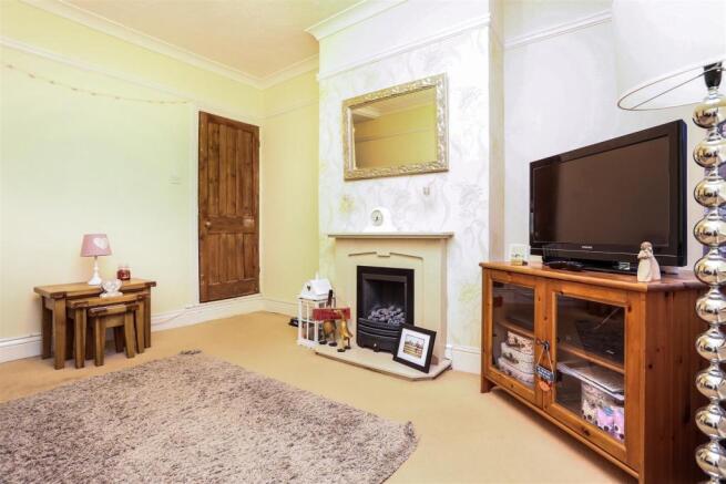 Living Room.jpg