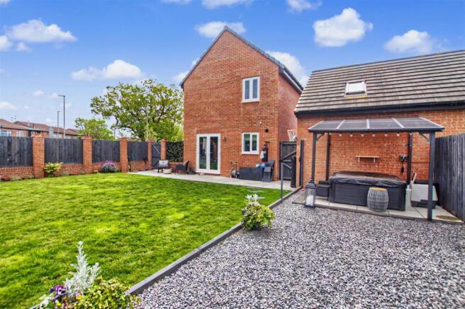 3 bed Detached for sale Image 6