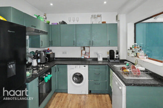 2-bed terraced on Briar Road, Watford, £450,000