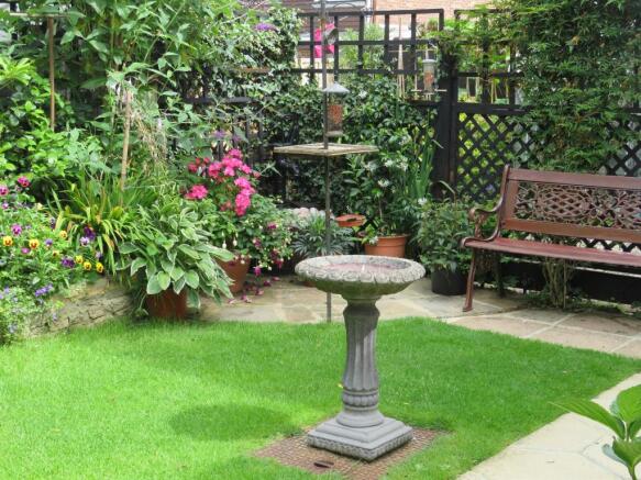 Photo 13