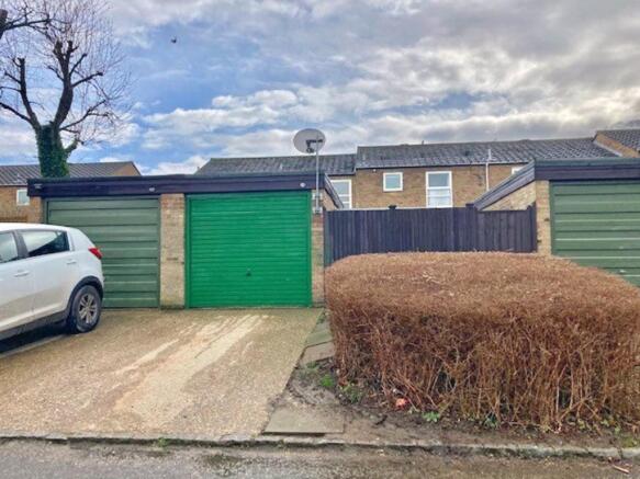 Garage & Driv...