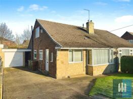 27, Lowfield Road, Hemsworth, Pontefract WF9 4JN