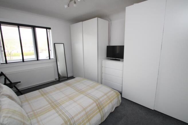 Bed 1