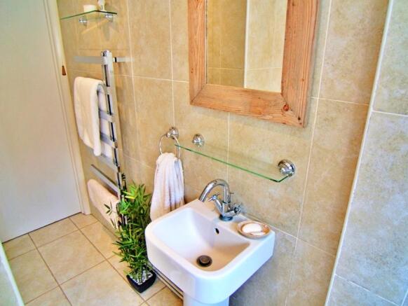 Bath/Shower room
