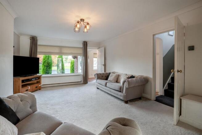 8524592-interior14.jpg