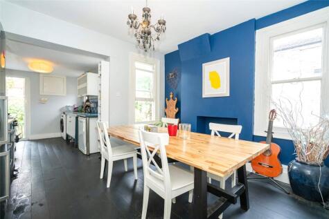 Sutton Road, London, N10